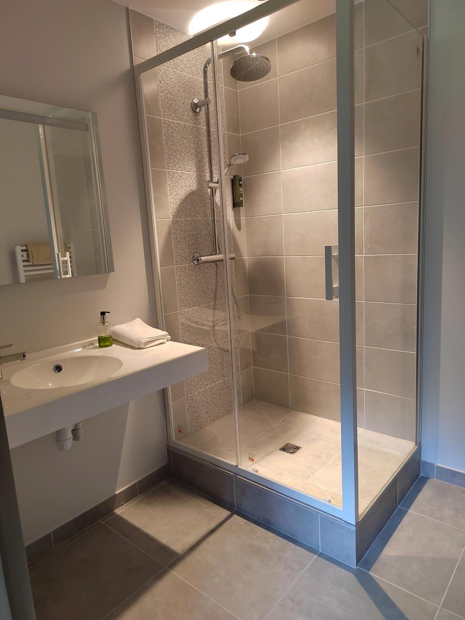 Relais Saint Michel 2* Villegusien-le-Lac